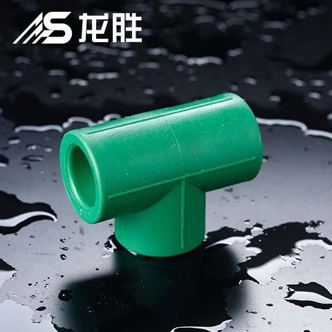需要40個(gè)房間的酒店供熱水，應(yīng)該采用什么供水系統(tǒng)?