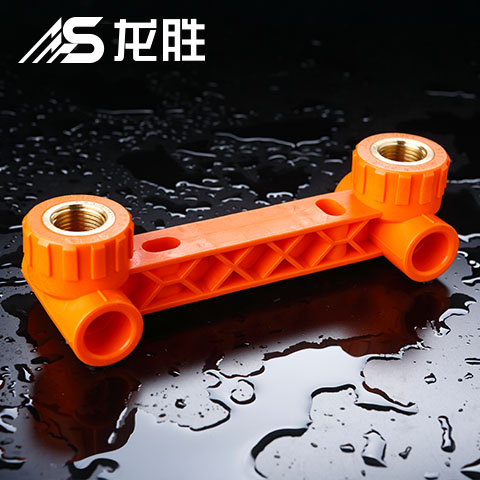 水管接頭全陷在瓷磚里怎么辦？現(xiàn)在有了它真是方便許多！